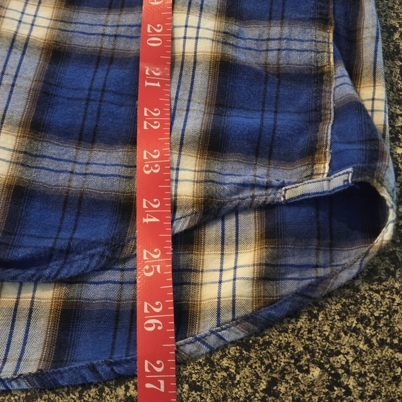 American Eagle Women’s “Seriously Soft” Plaid Snap Button Shirt – Size M - Picture 13 of 16
